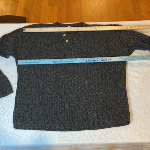 Northeast Outfitters Large Grey Men’s Sweater - Picture 8 of 11